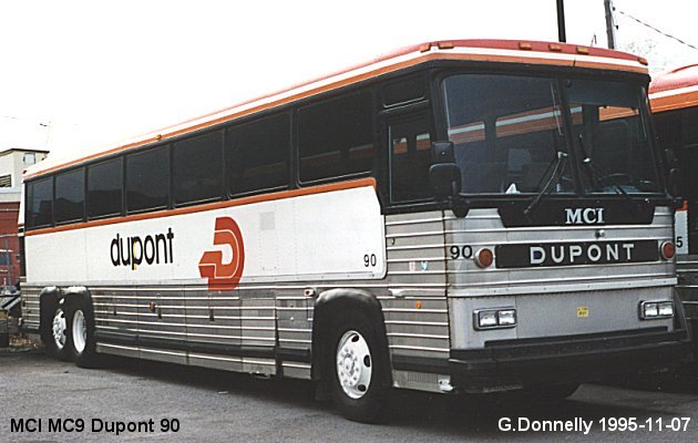 BUS/AUTOBUS: MCI MC 9 1981 Dupont