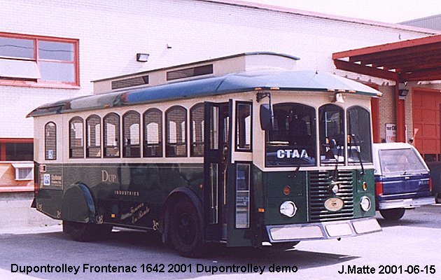 BUS/AUTOBUS: Dupontrolley Champlain 1642 2001 Dupontrolley