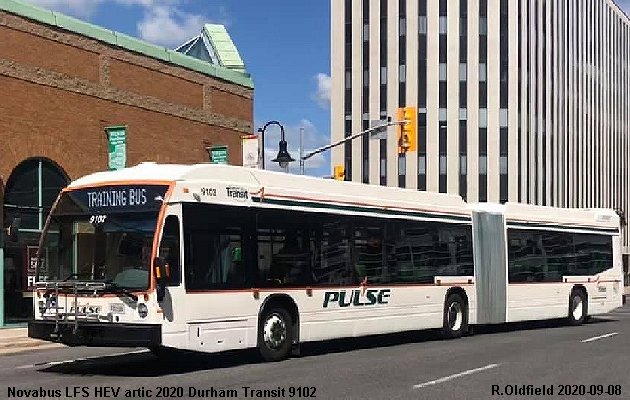 BUS/AUTOBUS: Novabus LFS HEV artic 2020 Durham Transit