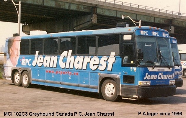 BUS/AUTOBUS: MCI 102C3 1996 Greyhound Canada