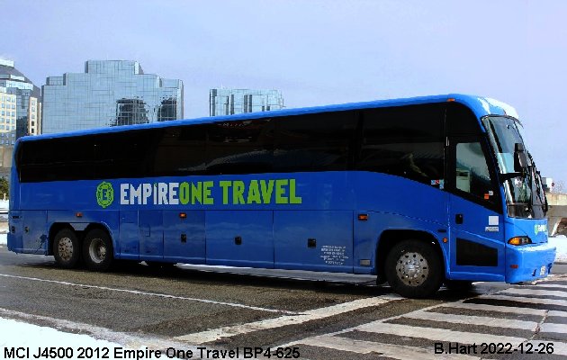 BUS/AUTOBUS: MCI J4500 2012 Empire One Travel