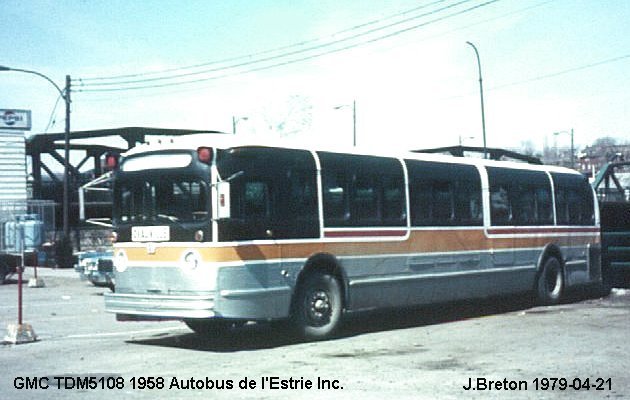 BUS/AUTOBUS: GMC TDM5108 1958 Estrie