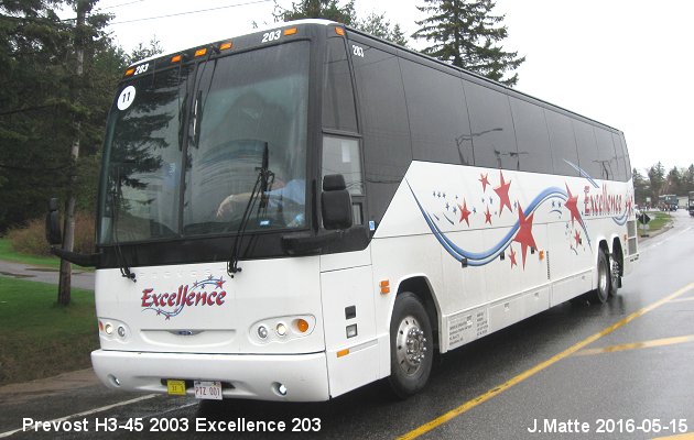 BUS/AUTOBUS: Prevost H3-45 2003 Excellence