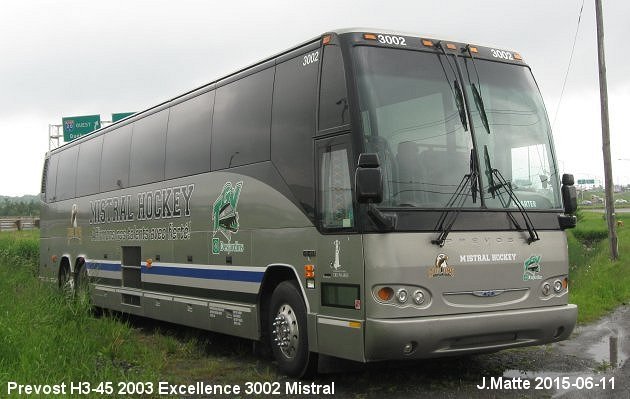 BUS/AUTOBUS: Prevost H3-45 2003 Excellence