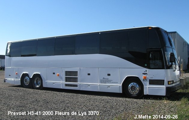 BUS/AUTOBUS: Prevost H3-41 2000 Fleurs de Lys