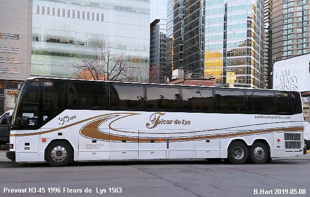 BUS/AUTOBUS: Prevost H3-45 1996 Fleurs de Lys