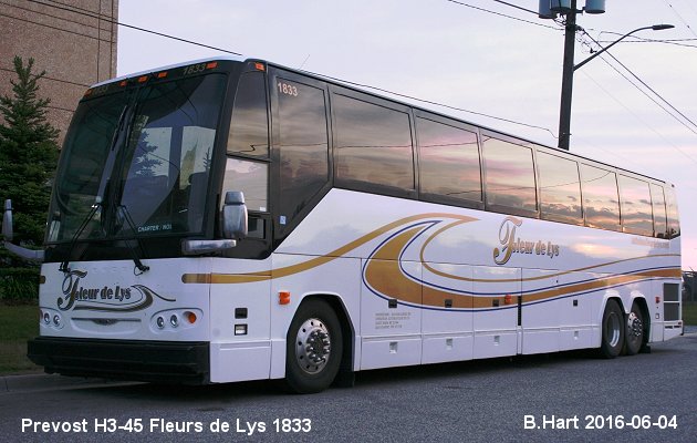 BUS/AUTOBUS: Prevost H3-45 1996 Fleurs de Lys