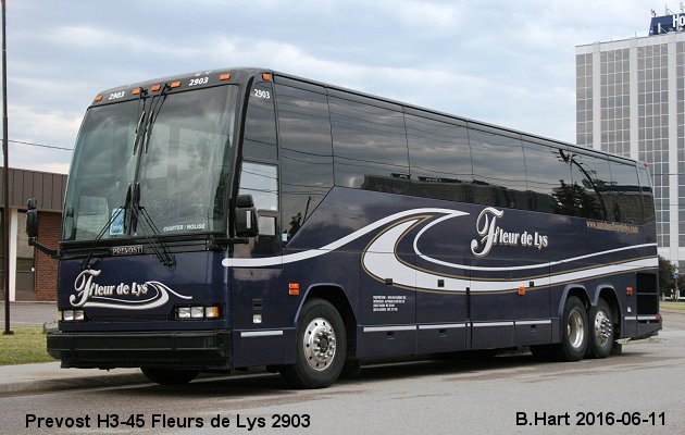 BUS/AUTOBUS: Prevost H3-45 1995 Fleurs de Lys
