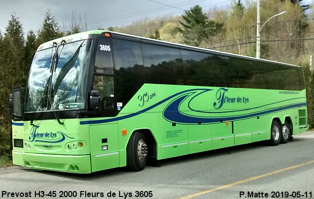 BUS/AUTOBUS: Prevost H3-45 2000 Fleurs de Lys