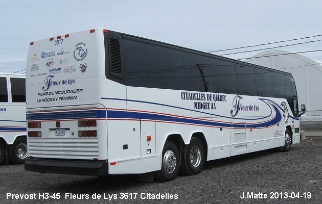 BUS/AUTOBUS: Prevost H3-45 1999 Fleurs de lys