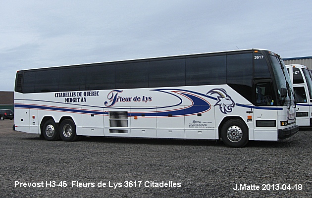 BUS/AUTOBUS: Prevost H3-45 1999 Fleurs de lys