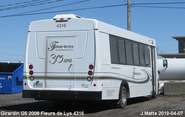 BUS/AUTOBUS: Girardin G5 2008 Fleurs de Lys