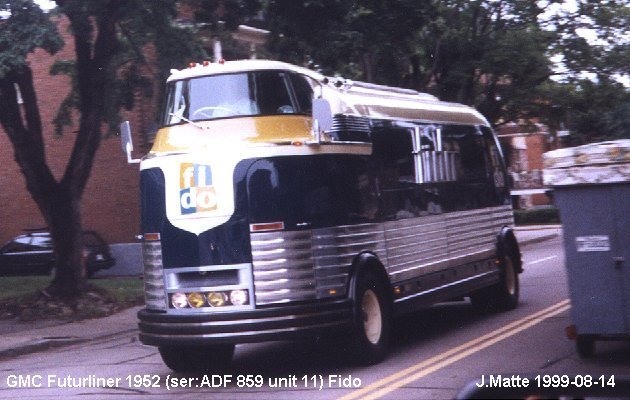 BUS/AUTOBUS: GMC Futurliner 1952 Fido