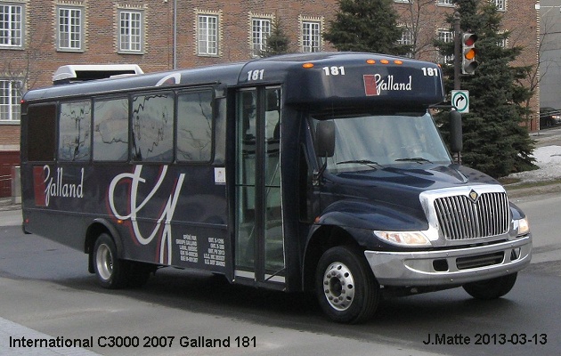 BUS/AUTOBUS: International C3000 2007 Galland