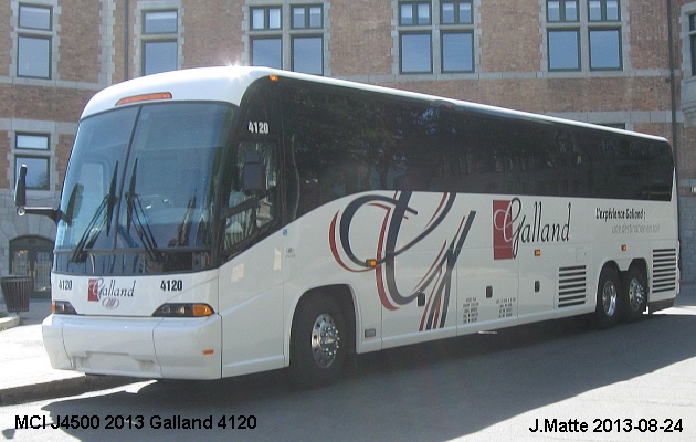 BUS/AUTOBUS: MCI J4500 2013 Galland