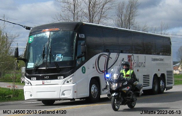 BUS/AUTOBUS: MCI J4500 2013 Galland