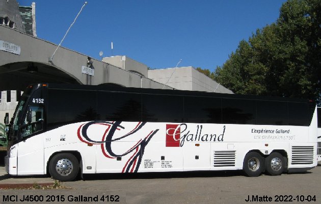 BUS/AUTOBUS: MCI J4500 2015 Galland
