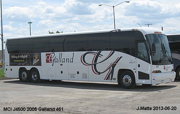 BUS/AUTOBUS: MCI J4500 2005 Galland