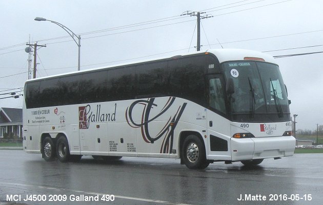 BUS/AUTOBUS: MCI J4500 2009 Galland