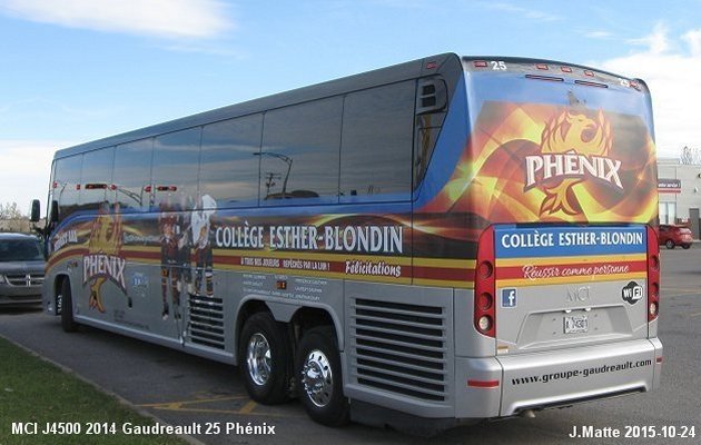 BUS/AUTOBUS: MCI J4500 2014 Gaudreault