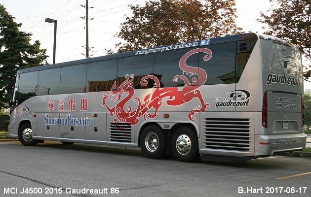BUS/AUTOBUS: MCI J4500 2015 Gaudreault