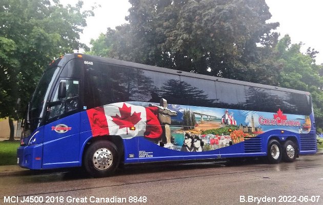 BUS/AUTOBUS: MCI J4500 2018 Great Canadian