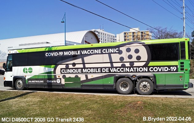 BUS/AUTOBUS: MCI D4500CT 2009 Go Transit