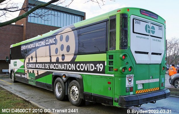 BUS/AUTOBUS: MCI D4500CT 2010 Go Transit