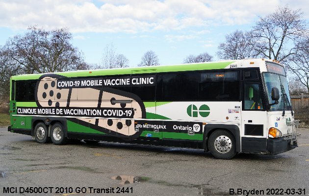 BUS/AUTOBUS: MCI D4500CT 2010 Go Transit