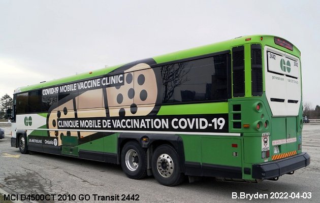 BUS/AUTOBUS: MCI D4500CT 2010 Go Transit