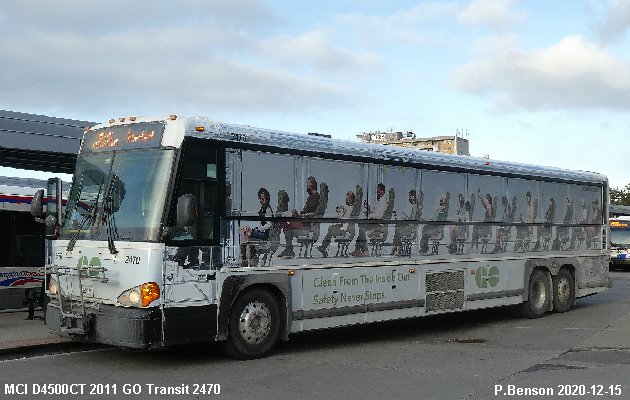 BUS/AUTOBUS: MCI D4500CT 2011 GO Transit