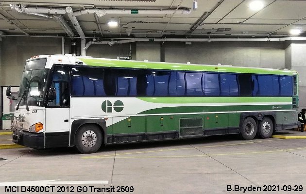 BUS/AUTOBUS: MCI D4500CT 2012 Go Transit