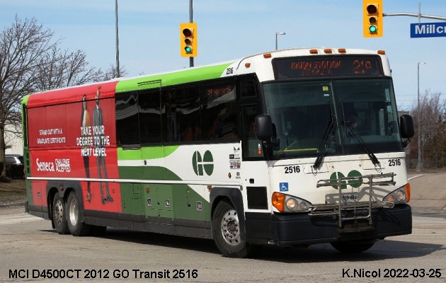 BUS/AUTOBUS: MCI D4500CT 2012 Go Transit