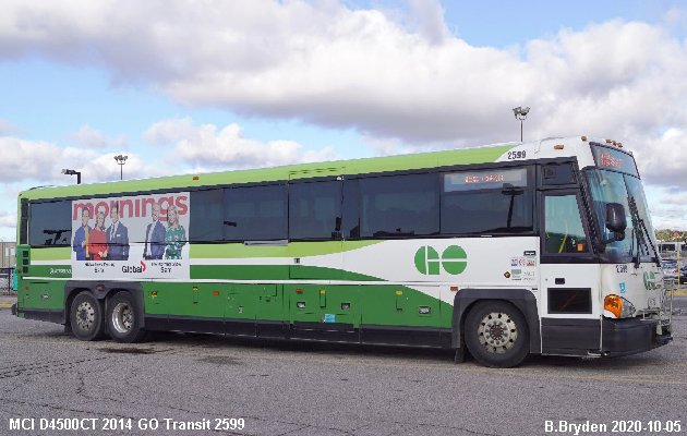 BUS/AUTOBUS: MCI D4500CT 2014 GO Transit