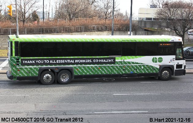 BUS/AUTOBUS: MCI D4500CT 2015 Go Transit