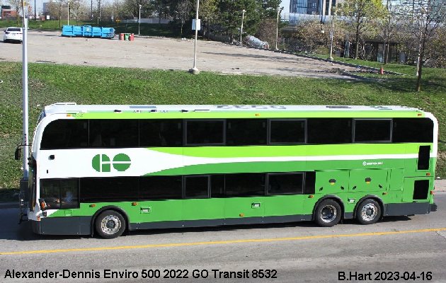 BUS/AUTOBUS: Alexander-Dennis Enviro 500 2022 Go Transit