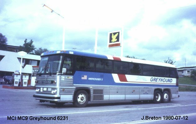 BUS/AUTOBUS: MCI MC 9 1978 Greyhound