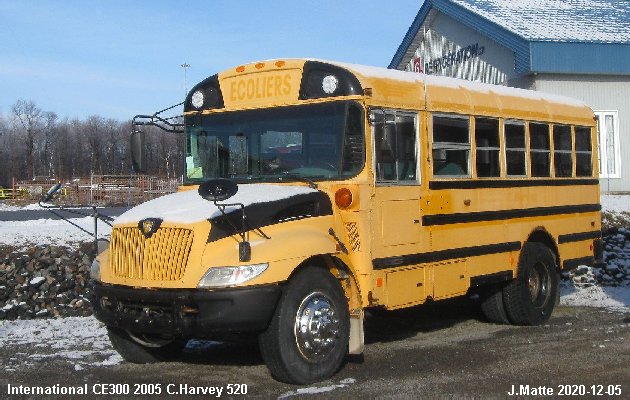 BUS/AUTOBUS: International CE300 2005 Harvey