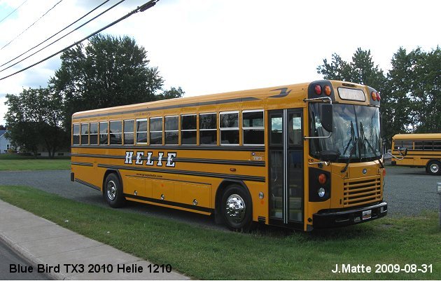 BUS/AUTOBUS: Blue Bird TX3 2010 Helie