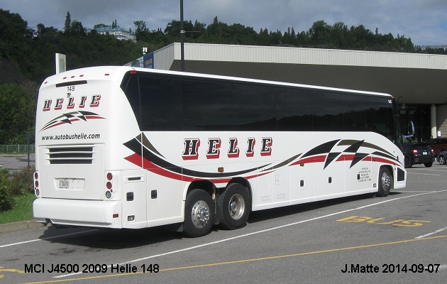 BUS/AUTOBUS: MCI J4500 2009 Helie