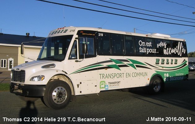 BUS/AUTOBUS: Thomas C2 2014 Helie