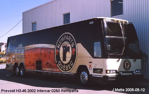 BUS/AUTOBUS: Prevost H3-45 2002 Intercar