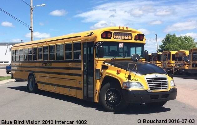 BUS/AUTOBUS: Blue Bird Vision 2010 Intercar