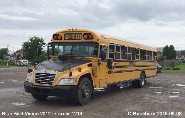 BUS/AUTOBUS: Blue Bird Vision 2012 Intercar