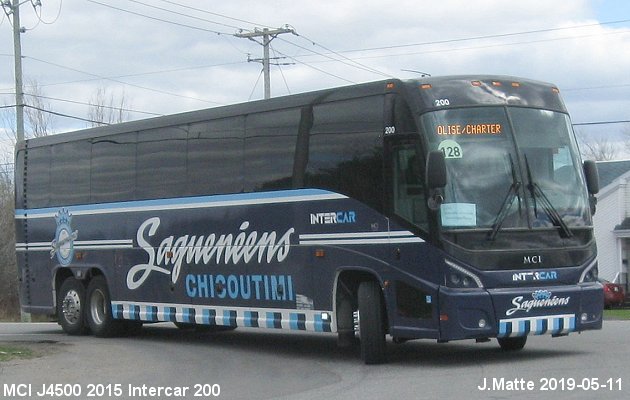 BUS/AUTOBUS: MCI J4500 2015 Intercar