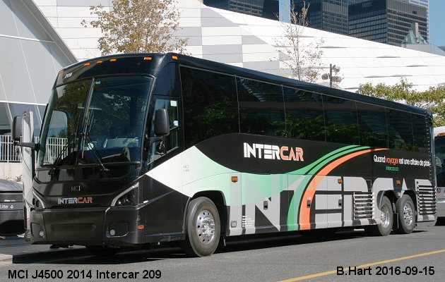 BUS/AUTOBUS: MCI J4500 2014 Intercar