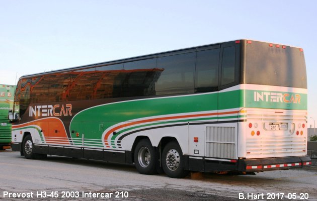 BUS/AUTOBUS: Prevost H3-45 2003 Intercar