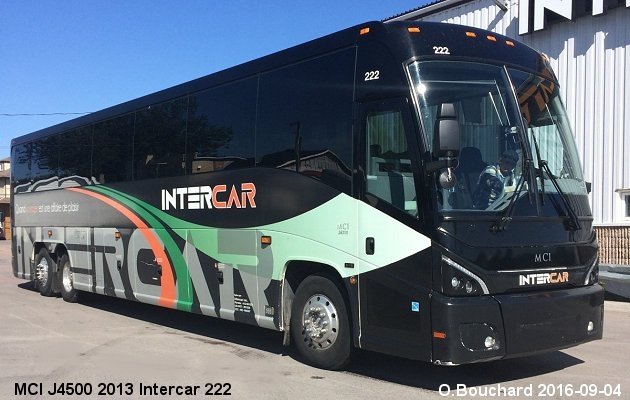 BUS/AUTOBUS: MCI J4500 2013 Intercar