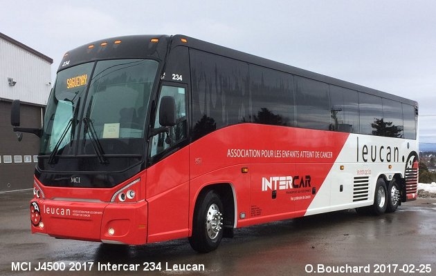 BUS/AUTOBUS: MCI J4500 2017 Intercar