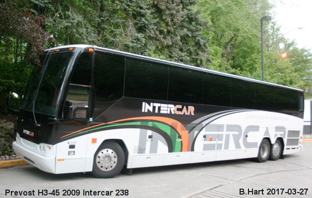 BUS/AUTOBUS: Prevost H3-45 2009 Intercar